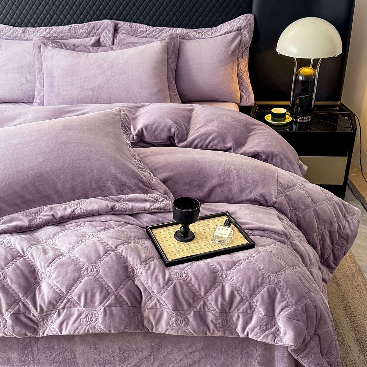 91家纺网 家纺一手货源 找家纺 保罗圣迪奥 2025新款250克全消光抗绣工艺四件套-沐凡系列二 紫色