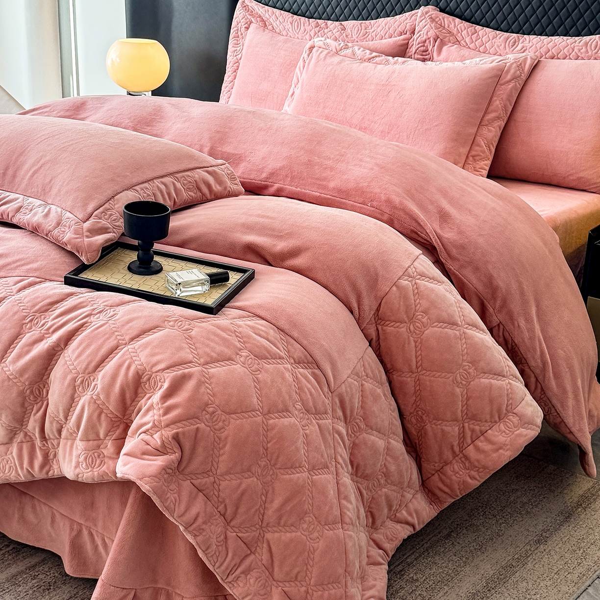 91家纺网 家纺一手货源 找家纺 保罗圣迪奥 2025新款250克全消光抗绣工艺四件套-沐凡系列二 豆沙