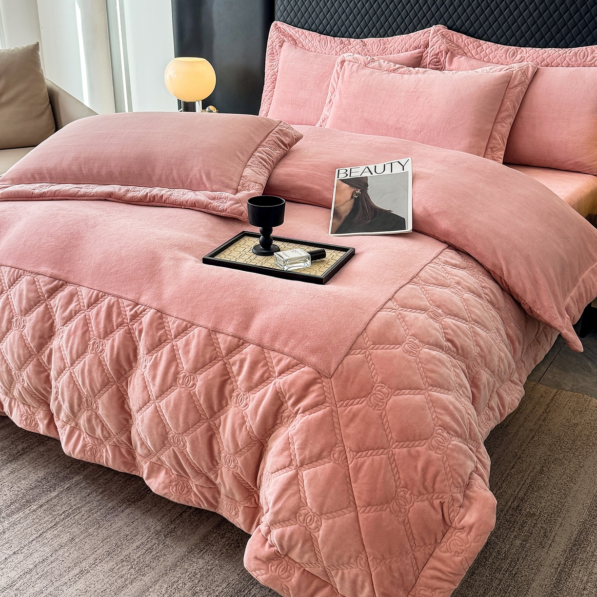 91家纺网 家纺一手货源 找家纺 保罗圣迪奥 2025新款250克全消光抗绣工艺四件套-沐凡系列二 豆沙