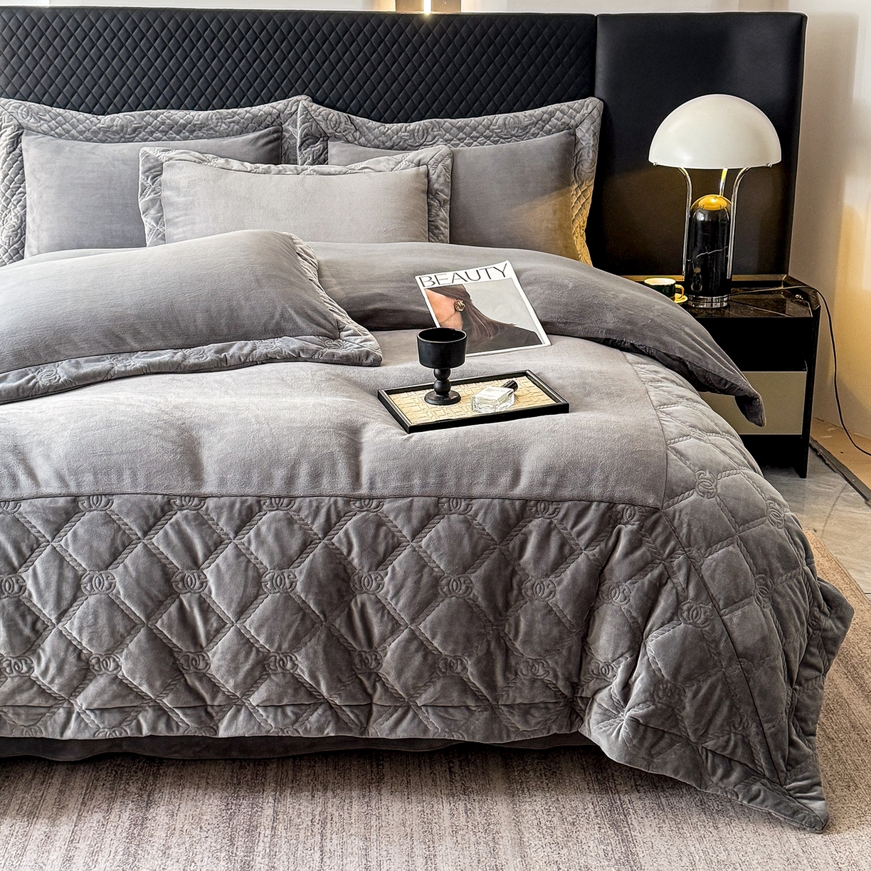 91家纺网 家纺一手货源 找家纺 保罗圣迪奥 2025新款250克全消光抗绣工艺四件套-沐凡系列二 深灰