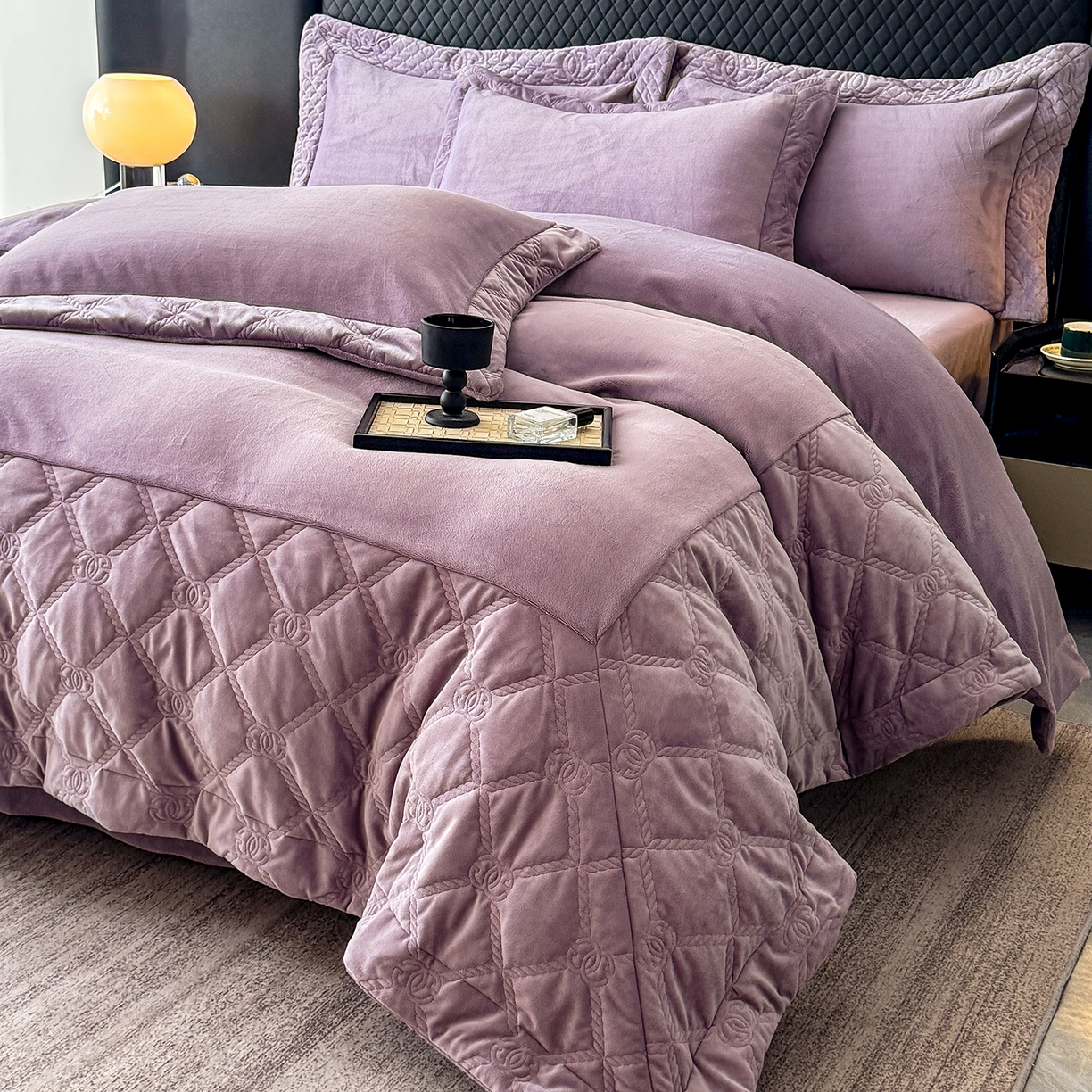 91家纺网 家纺一手货源 找家纺 保罗圣迪奥 2025新款250克全消光抗绣工艺四件套-沐凡系列二 紫色