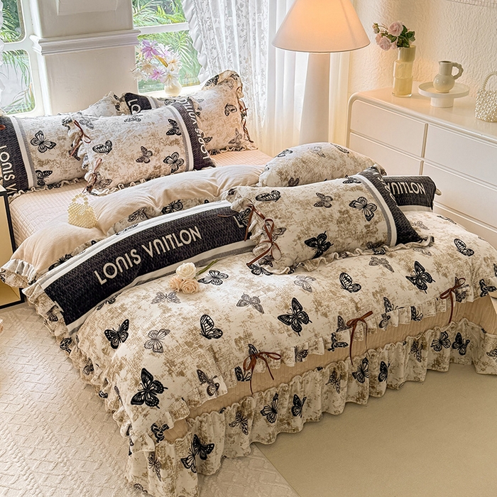91家纺网 家纺一手货源 找家纺 韩约家纺 2025新款韩式蝴蝶结牛奶绒床盖款四件套 锦蝶
