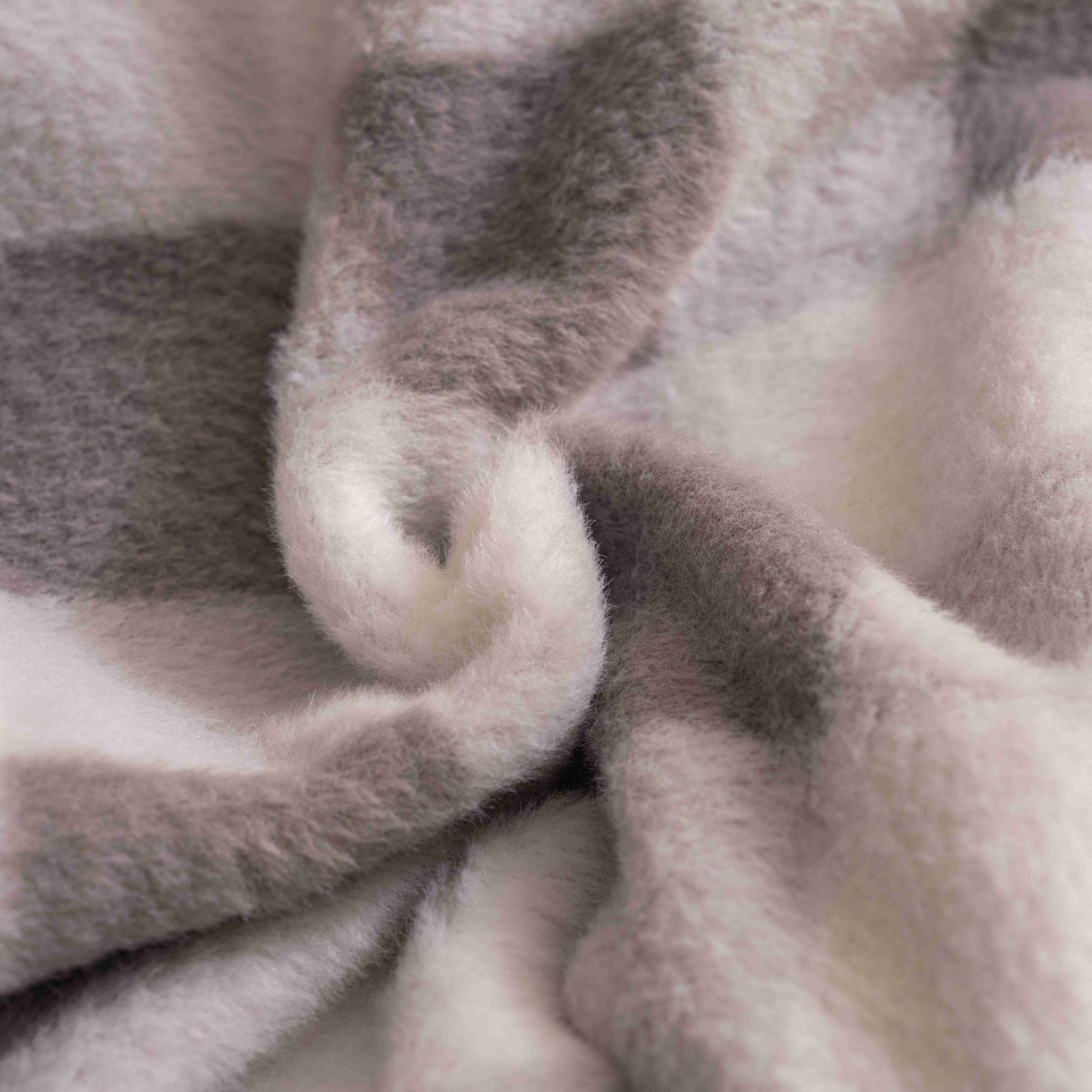 91家纺网 家纺一手货源 找家纺 寐居家纺 2025新款羊圈绒双层复合毛毯毯子 方格-灰