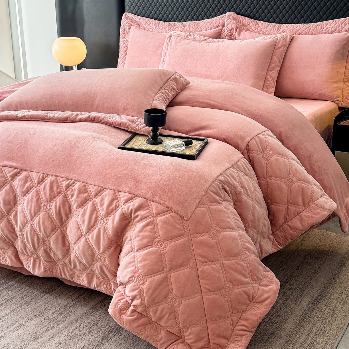 91家纺网 家纺一手货源 找家纺 保罗圣迪奥 2025新款250克全消光抗绣工艺四件套-沐凡系列二 豆沙