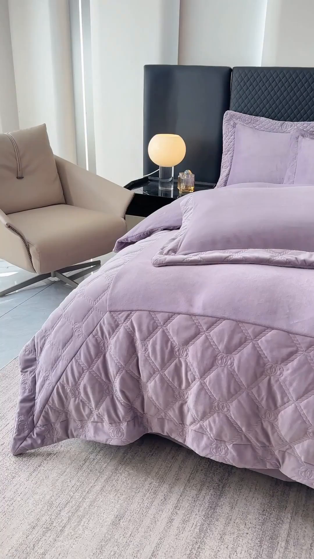 91家纺网 家纺一手货源 找家纺 保罗圣迪奥 2025新款250克全消光抗绣工艺四件套-沐凡系列二 紫色