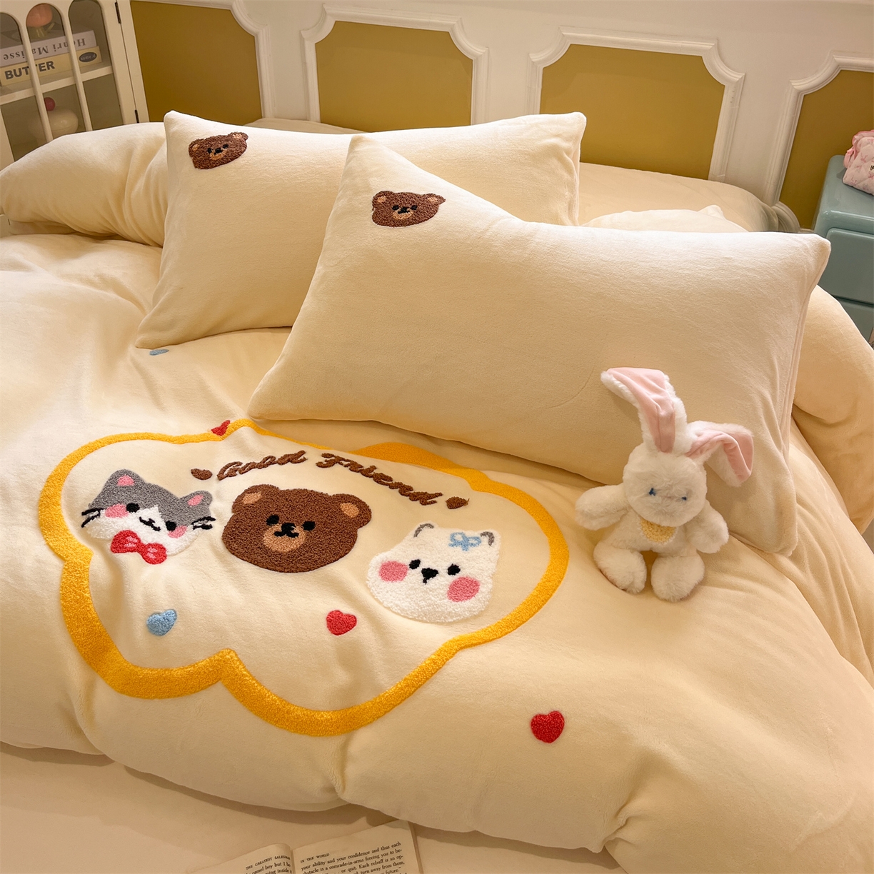 91家纺网 家纺一手货源 找家纺 星座家纺 2025新款A类卡通200g牛奶绒毛巾绣四件套 萌宠奶油