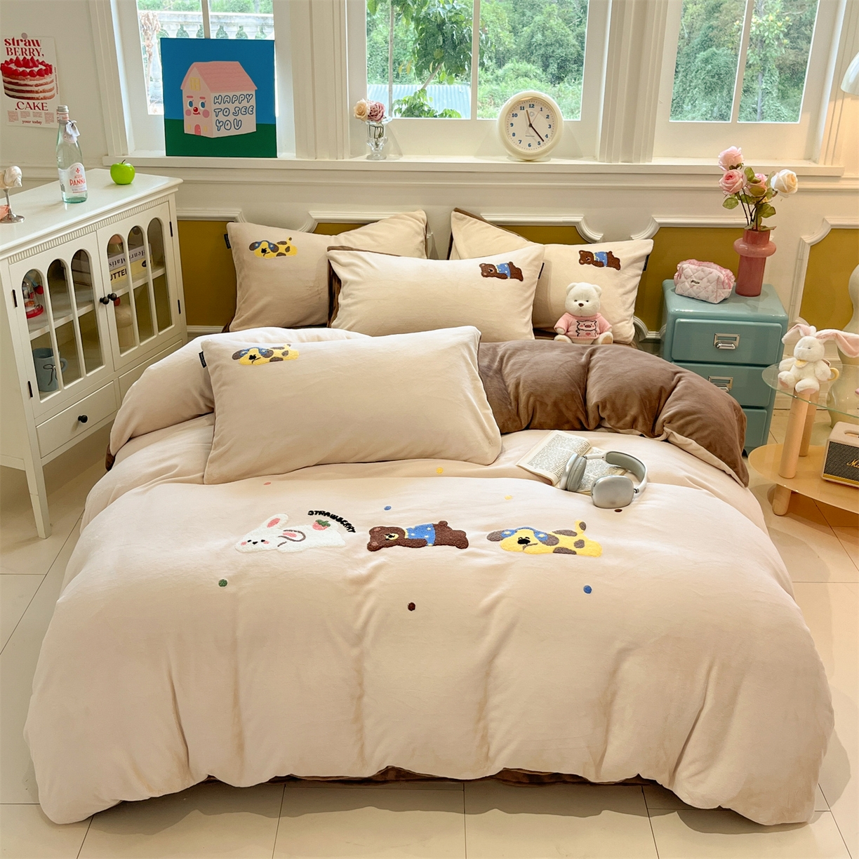 91家纺网 家纺一手货源 找家纺 星座家纺 2025新款A类卡通200g牛奶绒毛巾绣四件套 森林派对