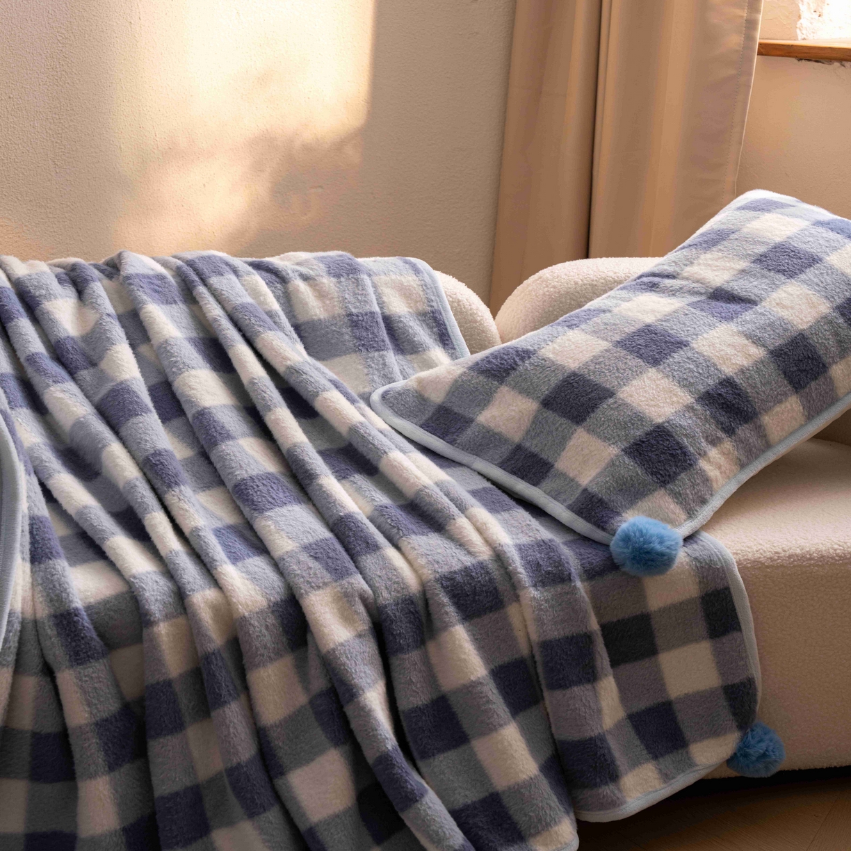 91家纺网 家纺一手货源 找家纺 寐居家纺 2025新款羊圈绒双层复合毛毯毯子 方格-蓝