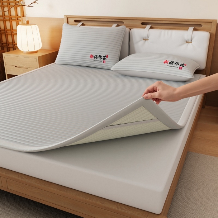 91家纺网 家纺一手货源 找家纺 缔莱（十三铭）被业 2025新款A类新疆水洗棉花床垫床护垫 新疆棉花软垫-灰色