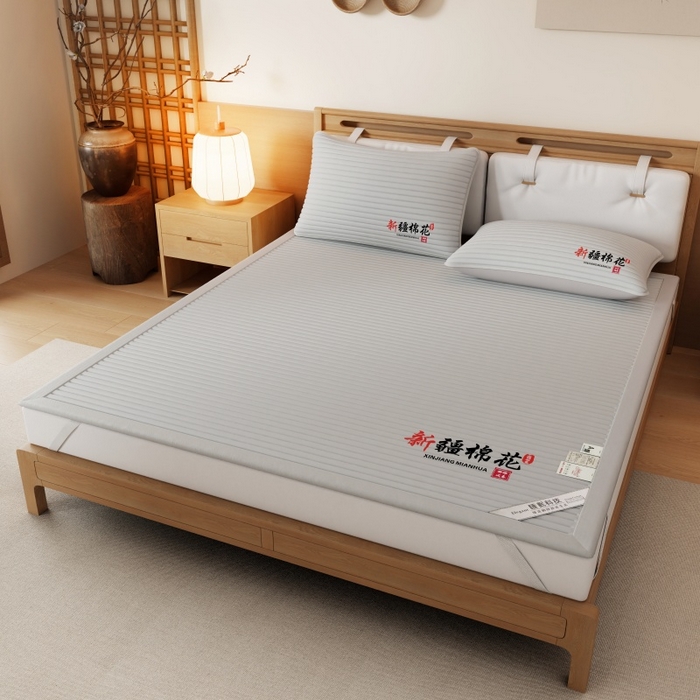 91家纺网 家纺一手货源 找家纺 缔莱（十三铭）被业 2025新款A类新疆水洗棉花床垫床护垫 新疆棉花软垫-灰色