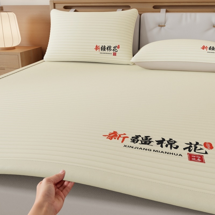 91家纺网 家纺一手货源 找家纺 缔莱（十三铭）被业 2025新款A类新疆水洗棉花床垫床护垫 新疆棉花软垫-米色
