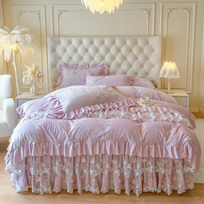 91家纺网 家纺一手货源 找家纺 瑞宝 2025新款宝宝绒重工刺绣花边床裙四件套-梦蝶 梦蝶-香芋紫（控价 318起）