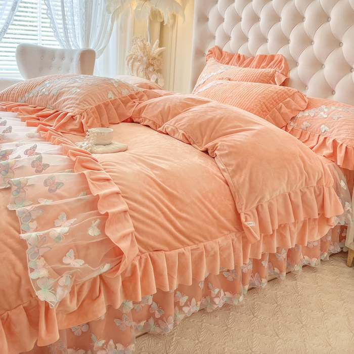 91家纺网 家纺一手货源 找家纺 瑞宝 2025新款宝宝绒重工刺绣花边床裙四件套-梦蝶 梦蝶-艾玛橙（控价 318起）