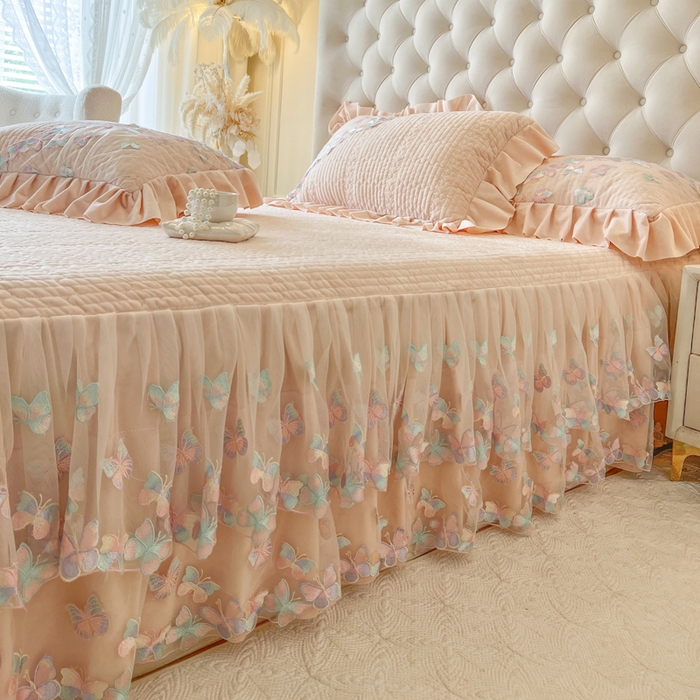 91家纺网 家纺一手货源 找家纺 瑞宝 2025新款宝宝绒重工刺绣花边床裙四件套-梦蝶 梦蝶-浅透玉（控价 318起）