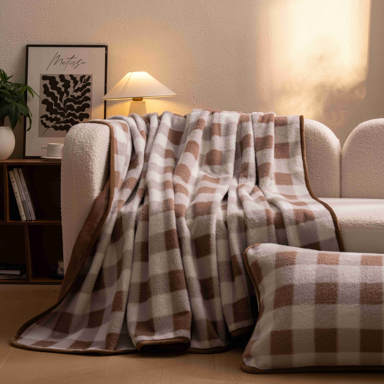 91家纺网 家纺一手货源 找家纺 寐居家纺 2025新款羊圈绒双层复合毛毯毯子 方格-浅咖