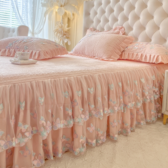 91家纺网 家纺一手货源 找家纺 （总）瑞宝 2025新款宝宝绒重工刺绣花边床裙床裙单件单床裙床裙三件套-梦蝶