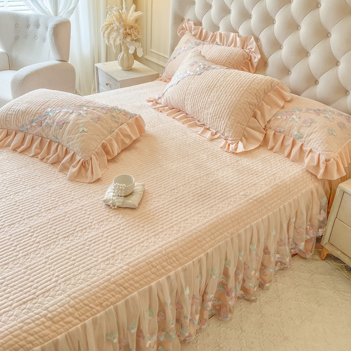 91家纺网 家纺一手货源 找家纺 瑞宝 2025新款宝宝绒重工刺绣花边床裙床裙单件单床裙床裙三件套-梦蝶 梦蝶-浅透玉