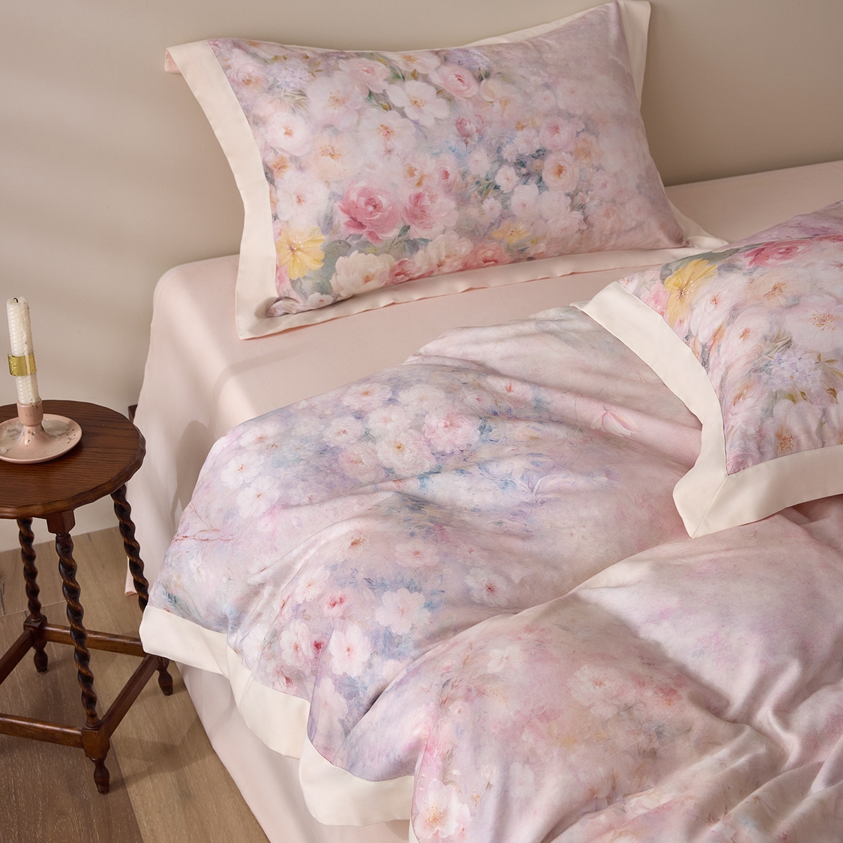 91家纺网 家纺一手货源 找家纺 寐居家纺 2025新款100支全棉纯棉贡缎磨毛数码印花工艺款四件套-花涧谣 花涧谣-柔粉