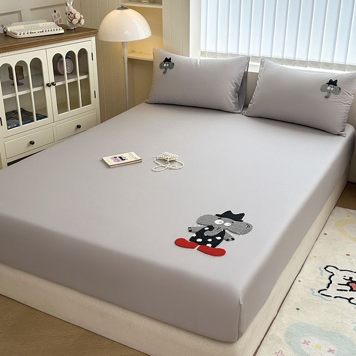 91家纺网 家纺一手货源 找家纺 寐居家纺 2025新款A类100支长绒棉毛巾绣床笠三件套 小象先生