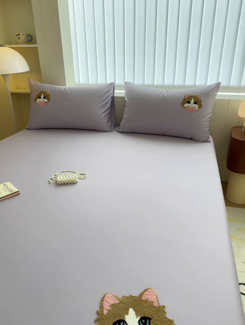 91家纺网 家纺一手货源 找家纺 寐居家纺 2025新款A类100支长绒棉毛巾绣床笠三件套 萌萌猫