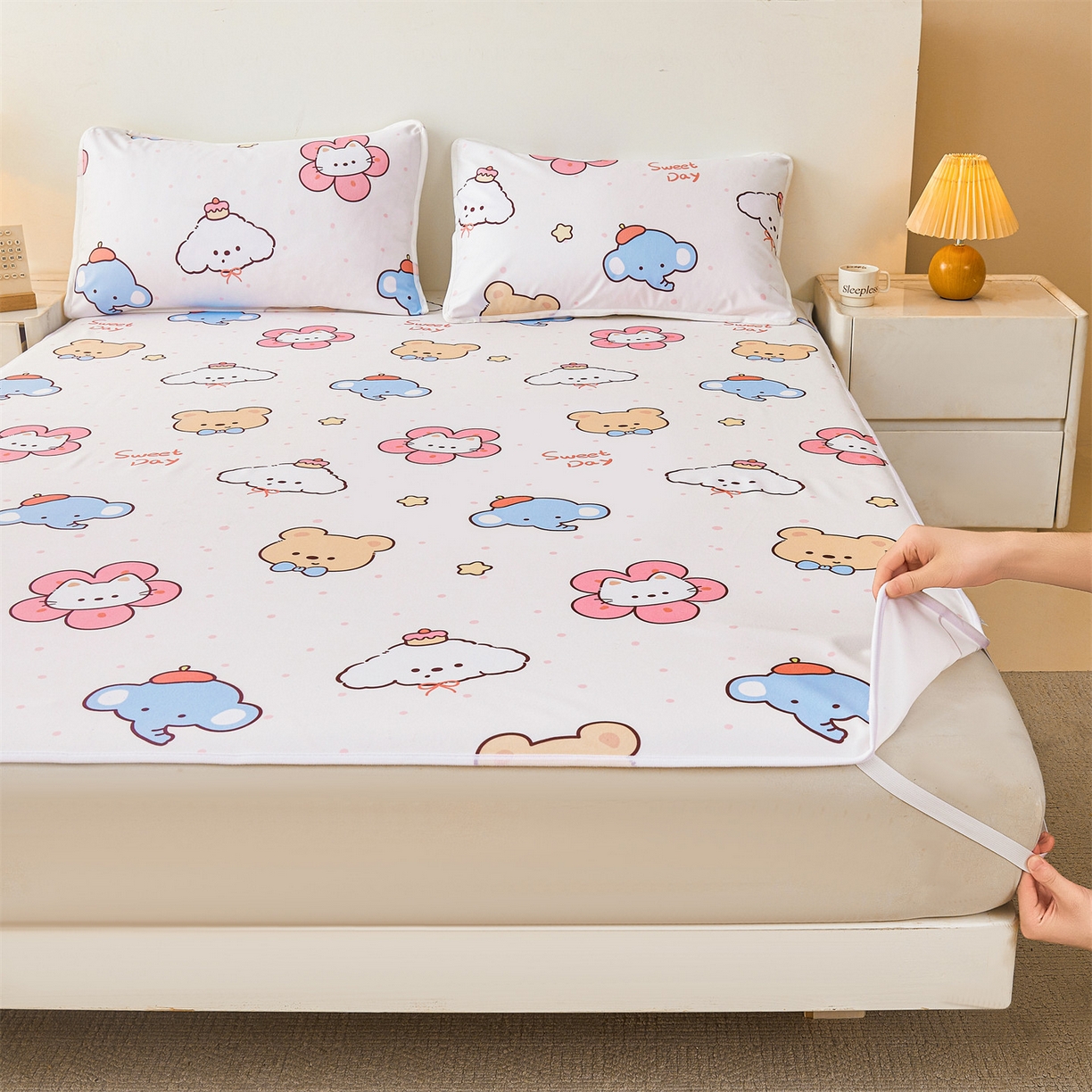 91家纺网 家纺一手货源 找家纺 （总）雯豆家纺 2025新款防水隔尿垫子卡通成人床垫保护罩A类宝宝尿垫