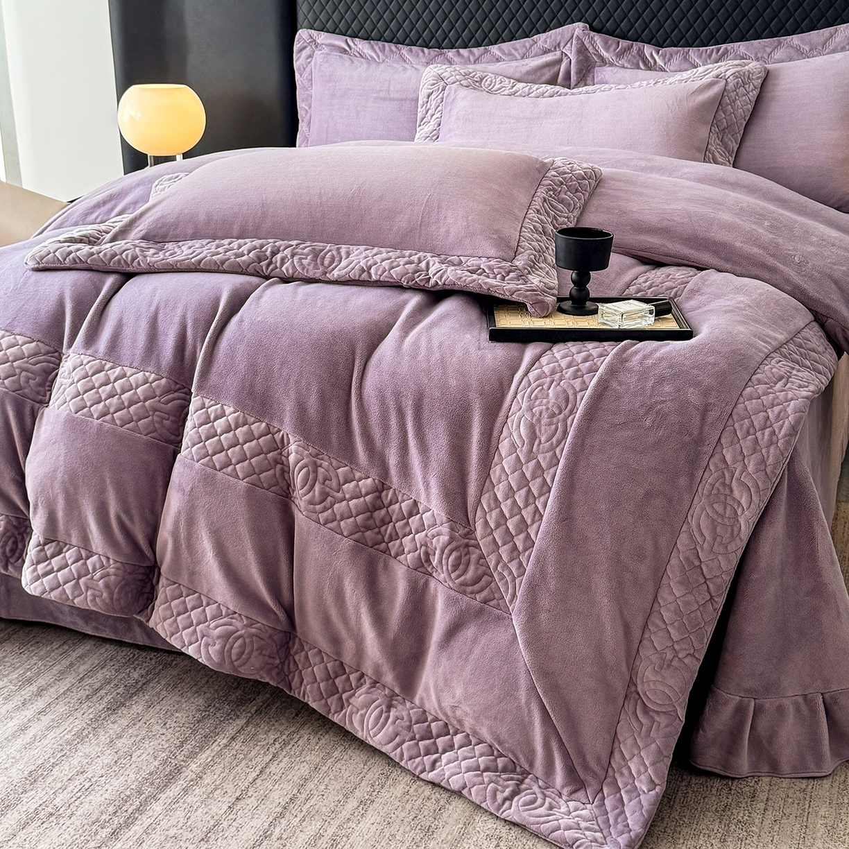 91家纺网 家纺一手货源 找家纺 保罗圣迪奥 2025新款250克全消光三拼角双C四件套-沐凡系列一 紫色