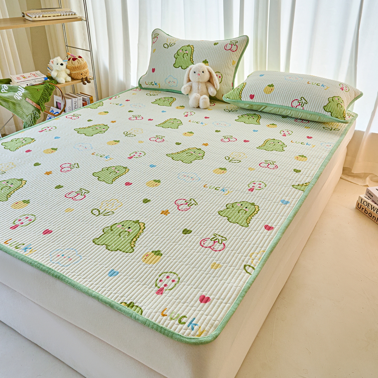 91家纺网 家纺一手货源 找家纺 小叮当家纺仓储工厂店 2025新款棉加绒床垫一面全棉一面牛奶绒床褥垫软床垫床盖四季通用 幸运独角龙(A棉B绒）