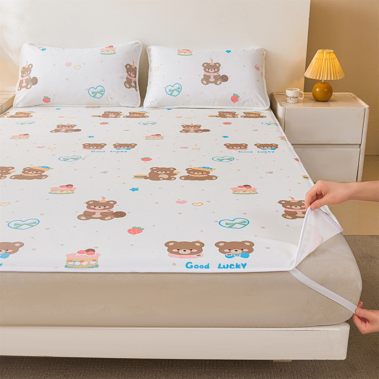 91家纺网 家纺一手货源 找家纺 （总）雯豆家纺 2025新款防水隔尿垫子卡通成人床垫保护罩A类宝宝尿垫