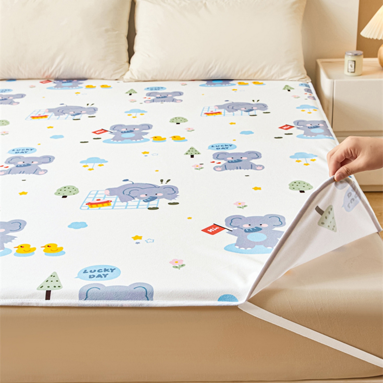 91家纺网 家纺一手货源 找家纺 （总）雯豆家纺 2025新款防水隔尿垫子卡通成人床垫保护罩A类宝宝尿垫