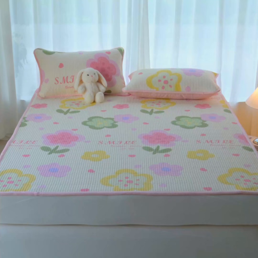 91家纺网 家纺一手货源 找家纺 小叮当家纺仓储工厂店 2025新款棉加绒床垫一面全棉一面牛奶绒床褥垫软床垫床盖四季通用 贝利花都（A棉B绒）