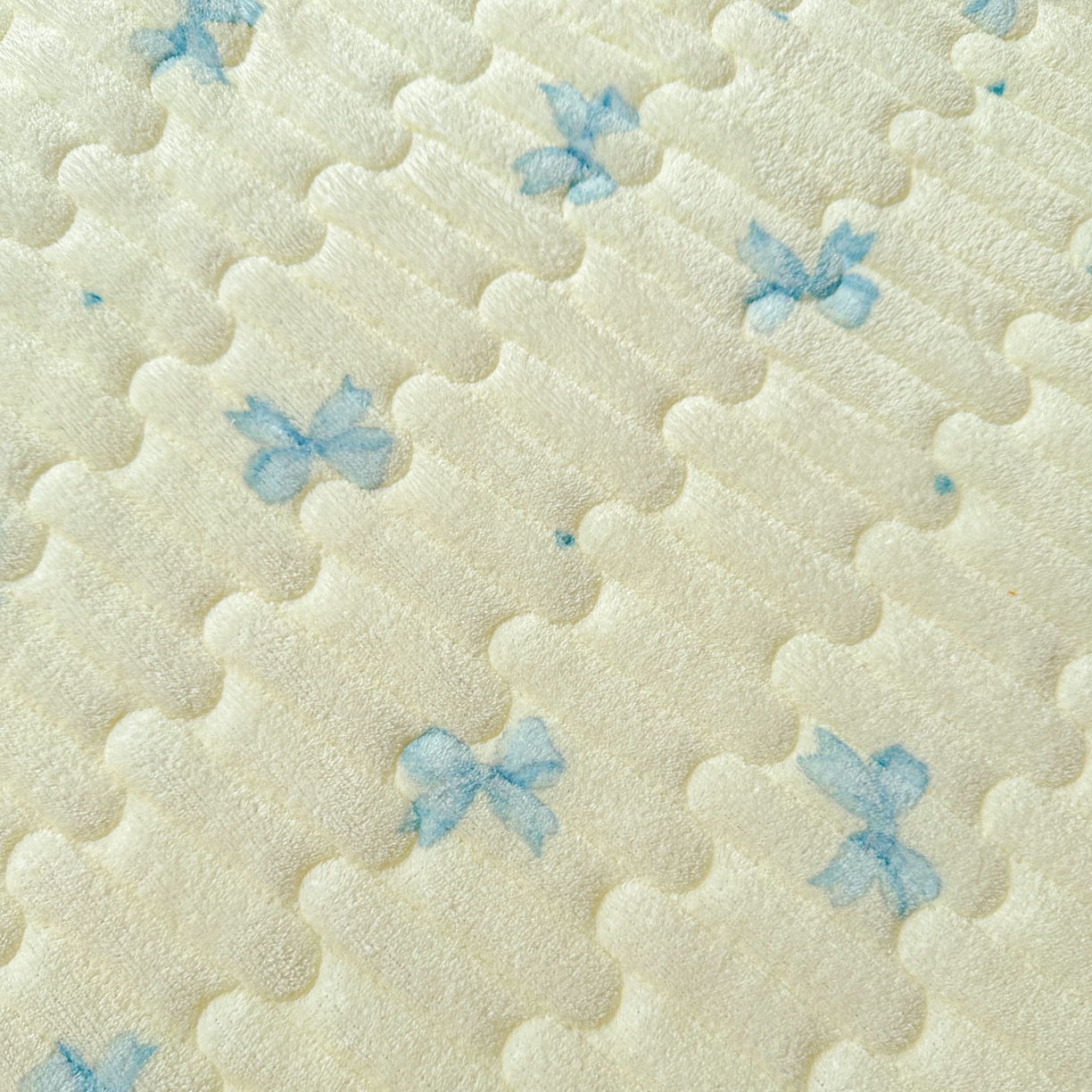 91家纺网 家纺一手货源 找家纺 水木坊 2025新款牛奶绒床垫保护垫床褥床垫子 幸运蝴蝶结