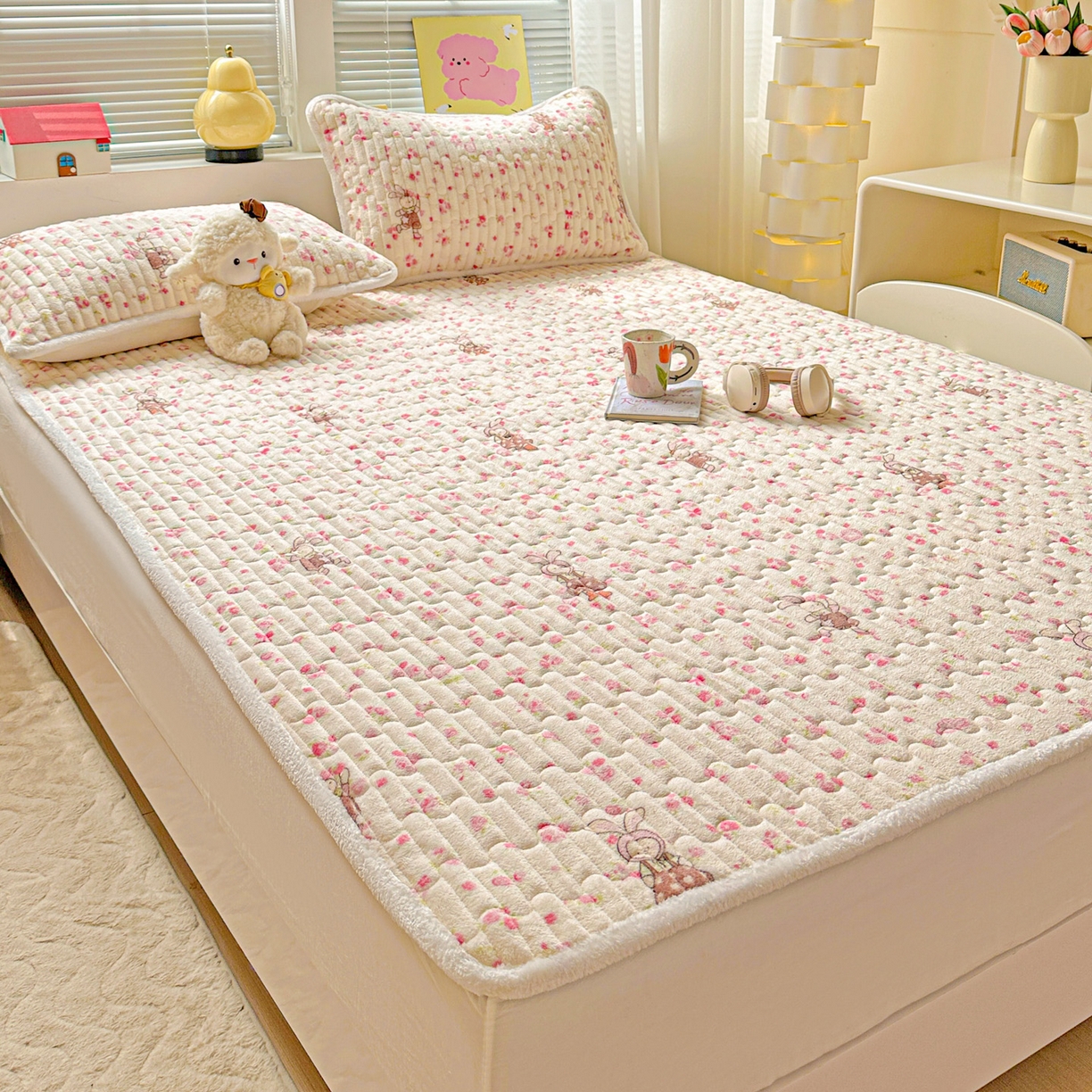 91家纺网 家纺一手货源 找家纺 （总）水木坊 2025新款牛奶绒床垫保护垫床褥床垫子