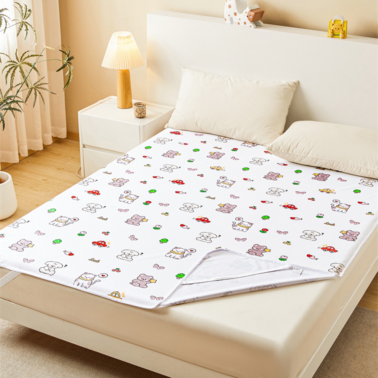 91家纺网 家纺一手货源 找家纺 雯豆家纺 2025新款防水隔尿垫子卡通成人床垫保护罩A类宝宝尿垫 防水隔尿垫-爱心萌宠