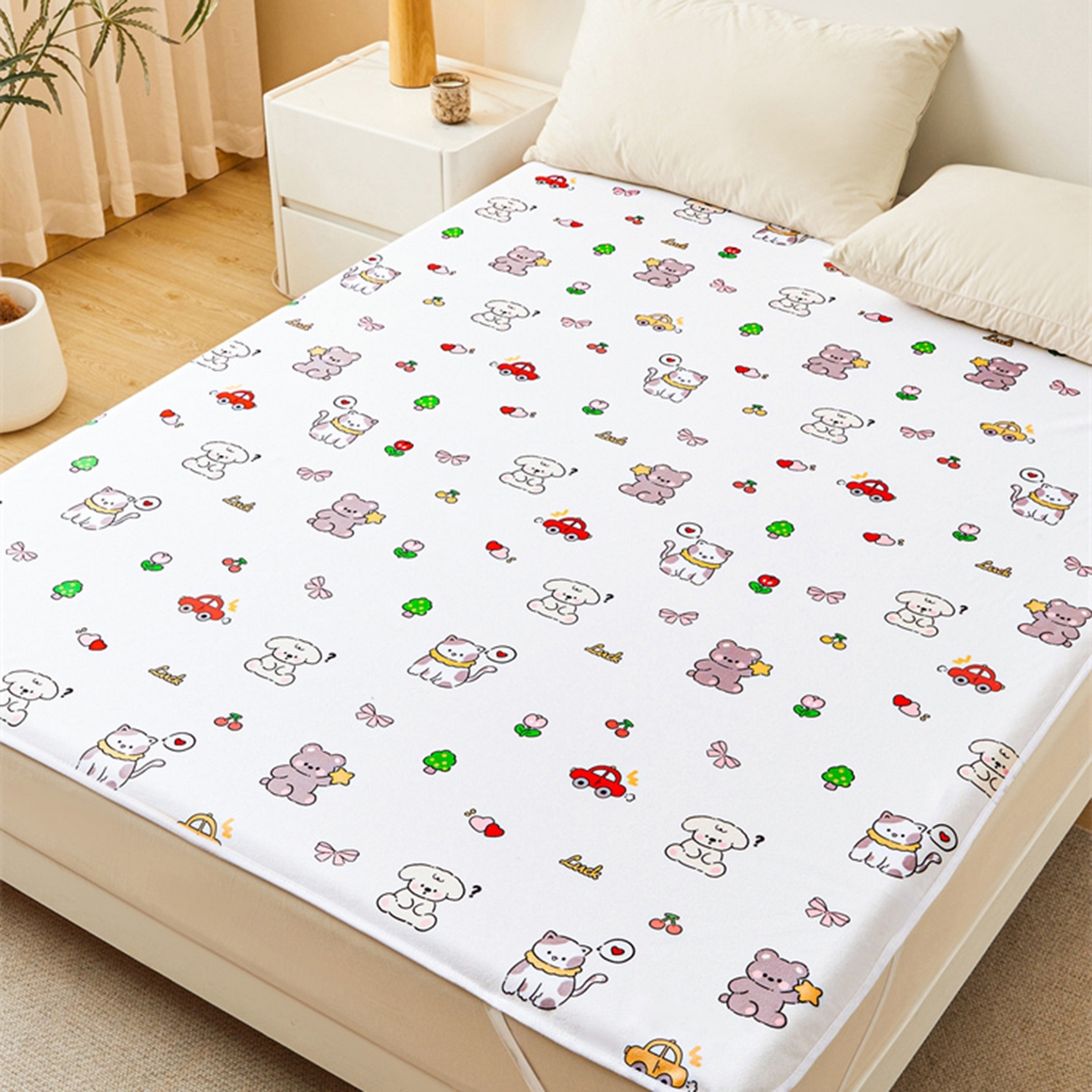 91家纺网 家纺一手货源 找家纺 雯豆家纺 2025新款防水隔尿垫子卡通成人床垫保护罩A类宝宝尿垫 防水隔尿垫-爱心萌宠