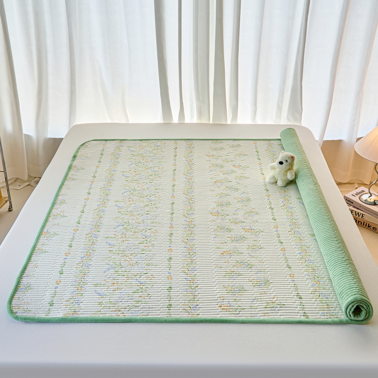 91家纺网 家纺一手货源 找家纺 小叮当家纺仓储工厂店 2025新款棉加绒床垫一面全棉一面牛奶绒床褥垫软床垫床盖四季通用 丛草集(A棉B绒）