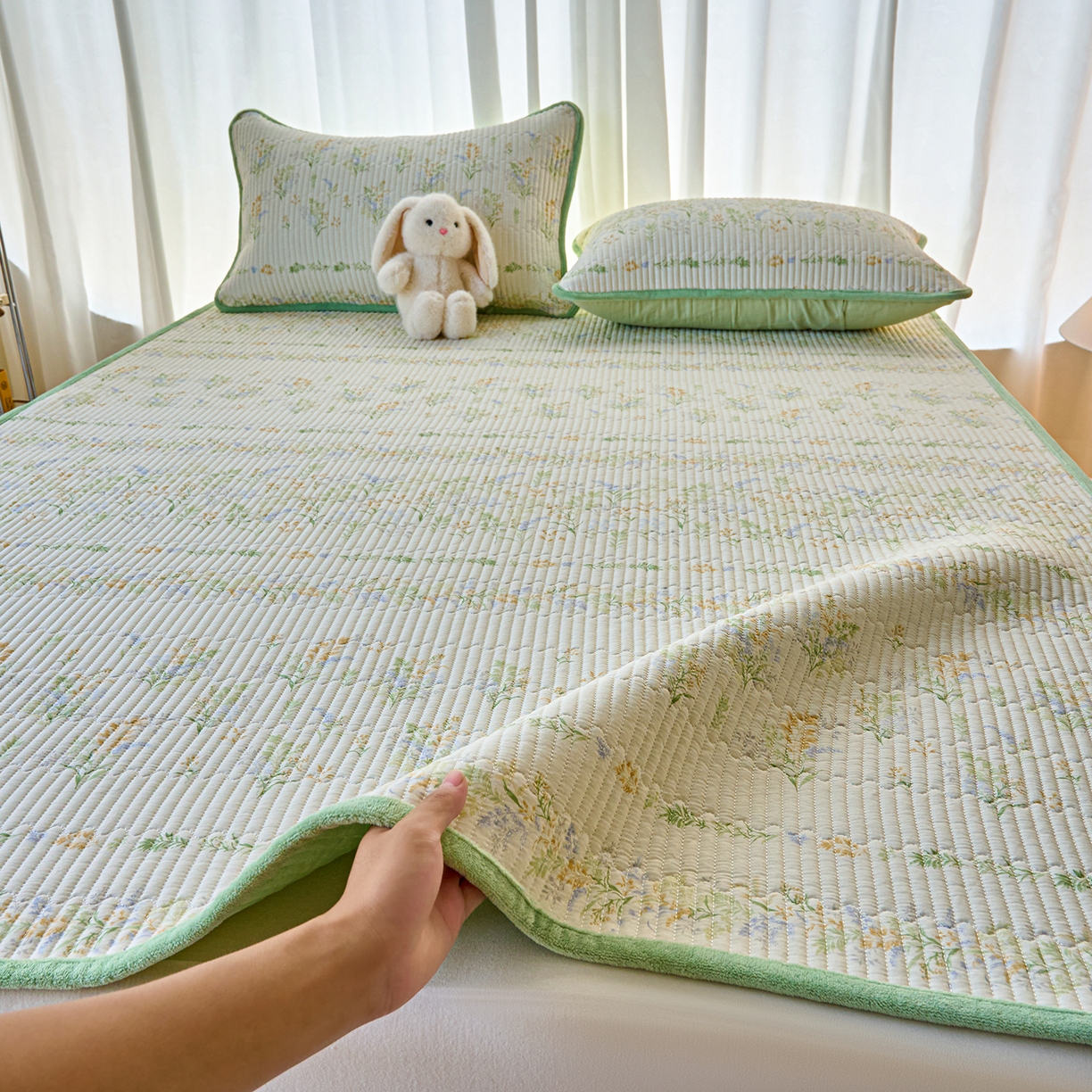 91家纺网 家纺一手货源 找家纺 小叮当家纺仓储工厂店 2025新款棉加绒床垫一面全棉一面牛奶绒床褥垫软床垫床盖四季通用 丛草集(A棉B绒）