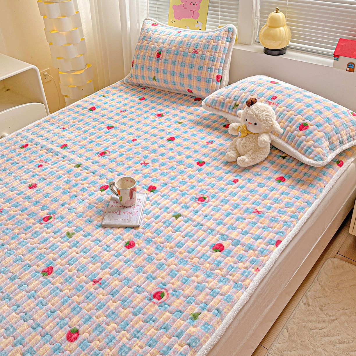 91家纺网 家纺一手货源 找家纺 （总）水木坊 2025新款牛奶绒床垫保护垫床褥床垫子