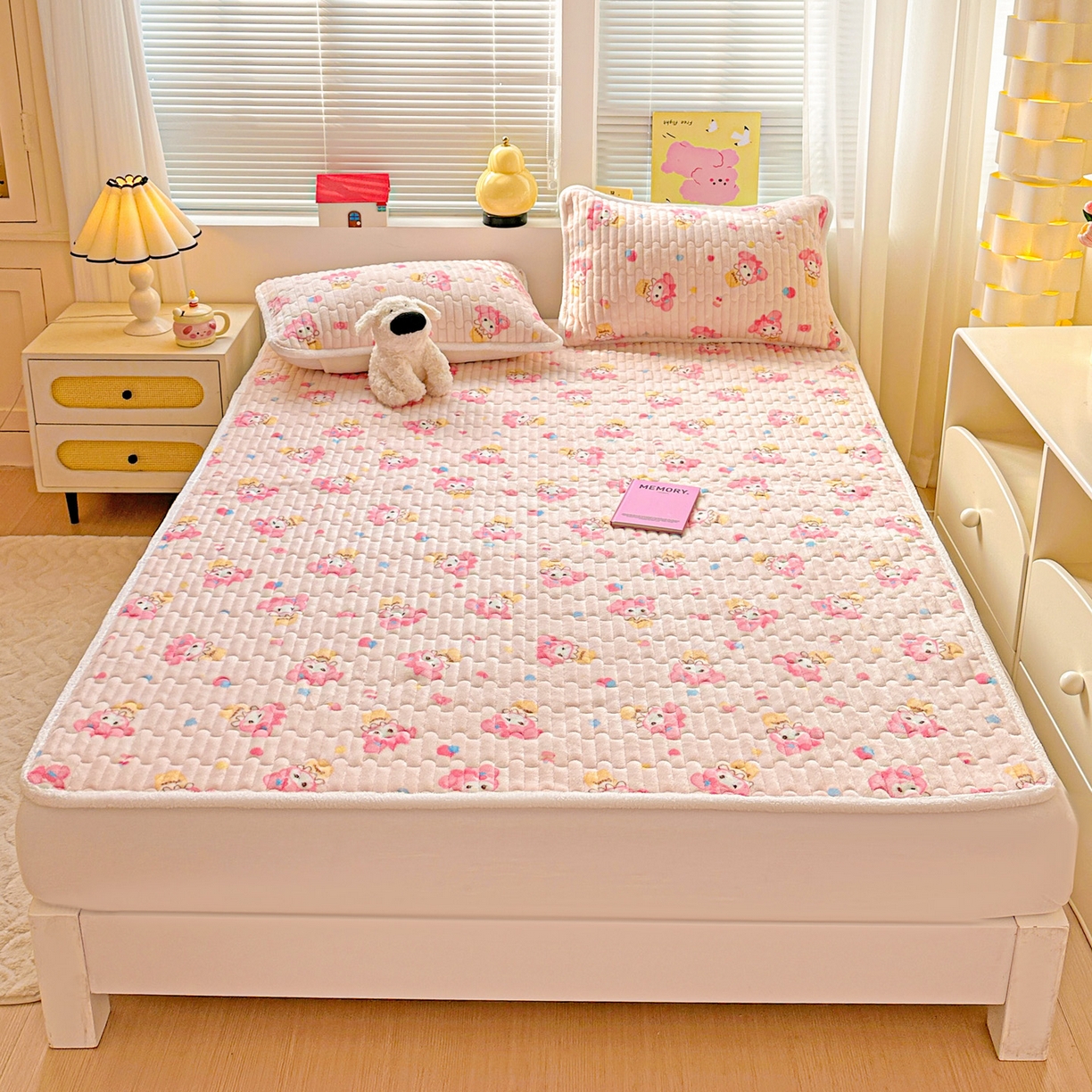 91家纺网 家纺一手货源 找家纺 水木坊 2025新款牛奶绒床垫保护垫床褥床垫子 糕冷小美