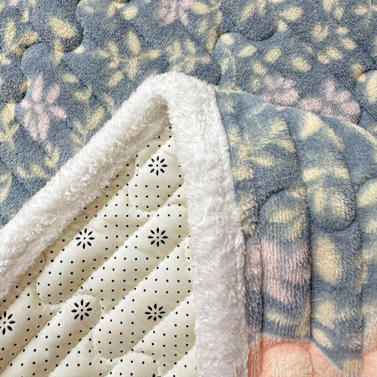 91家纺网 家纺一手货源 找家纺 水木坊 2025新款牛奶绒床垫保护垫床褥床垫子 公主小兔