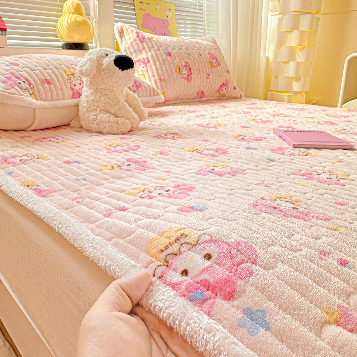 91家纺网 家纺一手货源 找家纺 水木坊 2025新款牛奶绒床垫保护垫床褥床垫子 糕冷小美