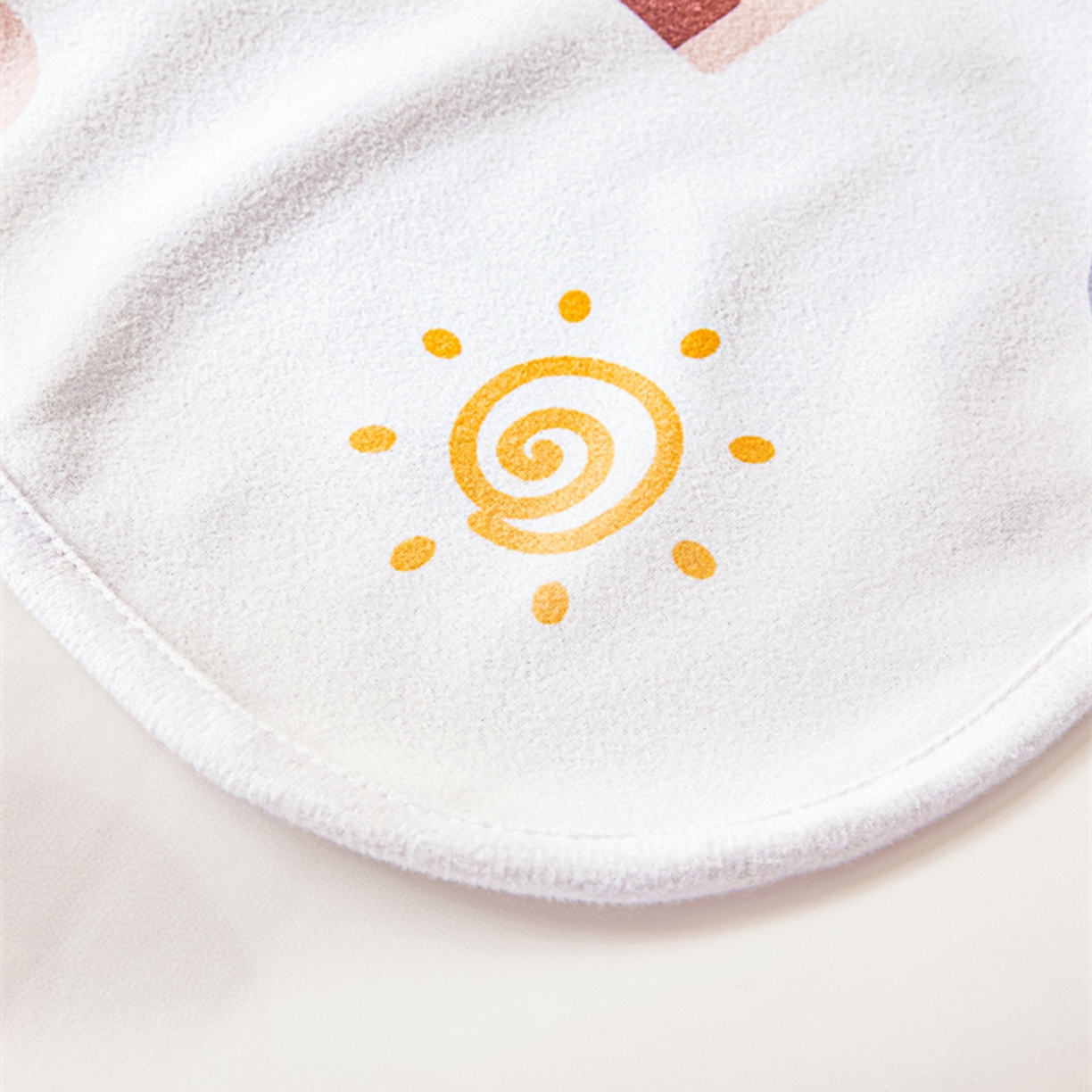 91家纺网 家纺一手货源 找家纺 雯豆家纺 2025新款防水隔尿垫子卡通成人床垫保护罩A类宝宝尿垫 防水隔尿垫-呆萌熊