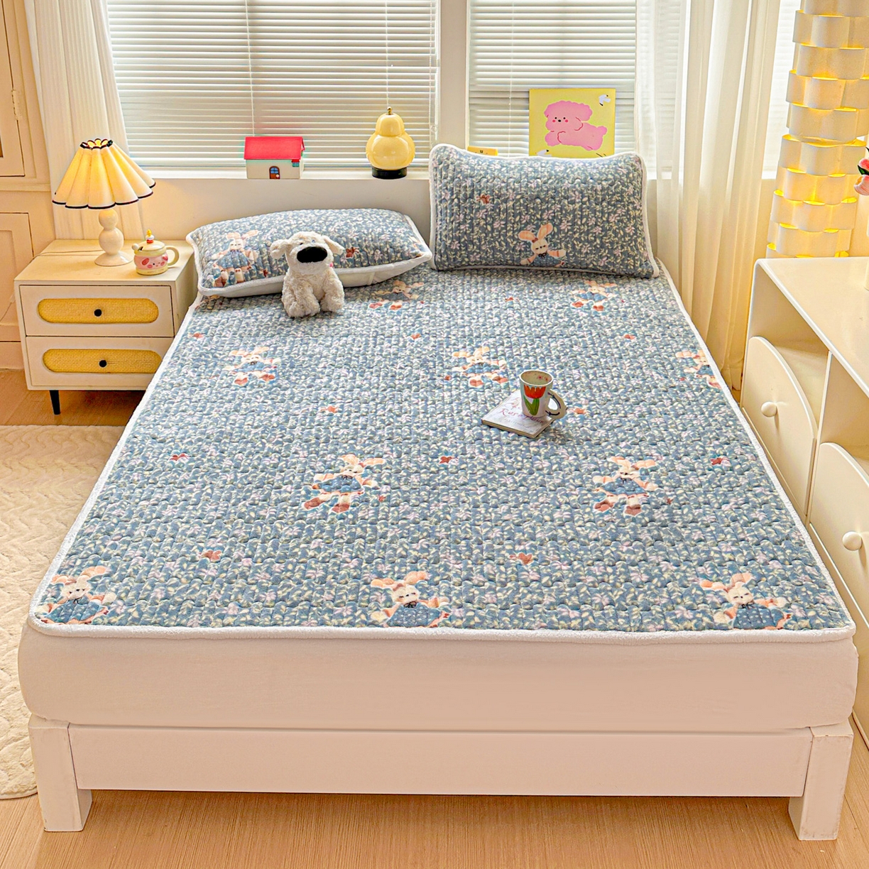 91家纺网 家纺一手货源 找家纺 水木坊 2025新款牛奶绒床垫保护垫床褥床垫子 公主小兔