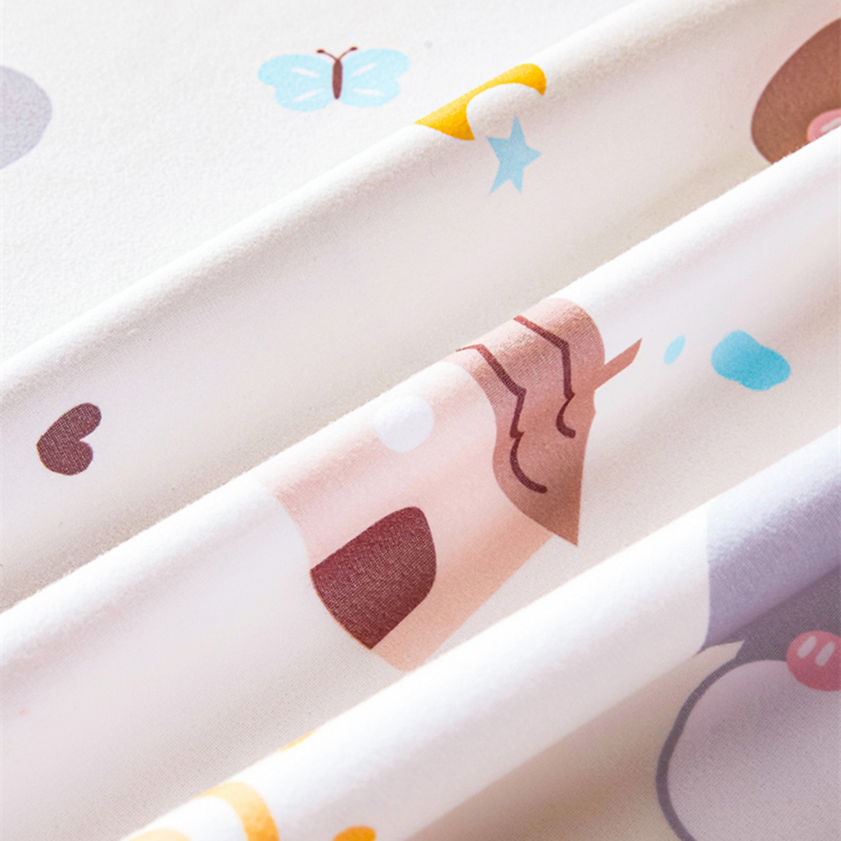 91家纺网 家纺一手货源 找家纺 雯豆家纺 2025新款防水隔尿垫子卡通成人床垫保护罩A类宝宝尿垫 防水隔尿垫-呆萌熊