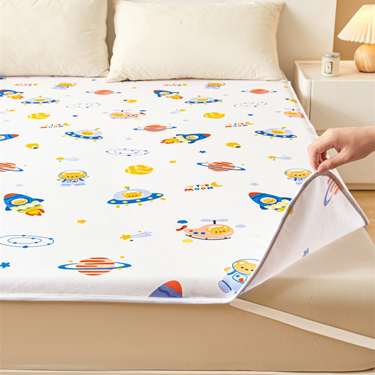 雯豆家纺 2025新款防水隔尿垫子卡通成人床垫保护罩A类宝宝尿垫 防水隔尿垫-火箭飞船