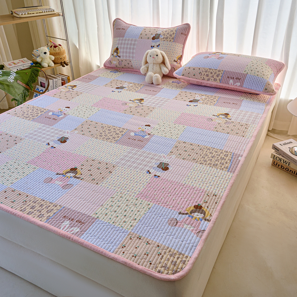 91家纺网 家纺一手货源 找家纺 小叮当家纺仓储工厂店 2025新款棉加绒床垫一面全棉一面牛奶绒床褥垫软床垫床盖四季通用 丹麦少女（A棉B绒）