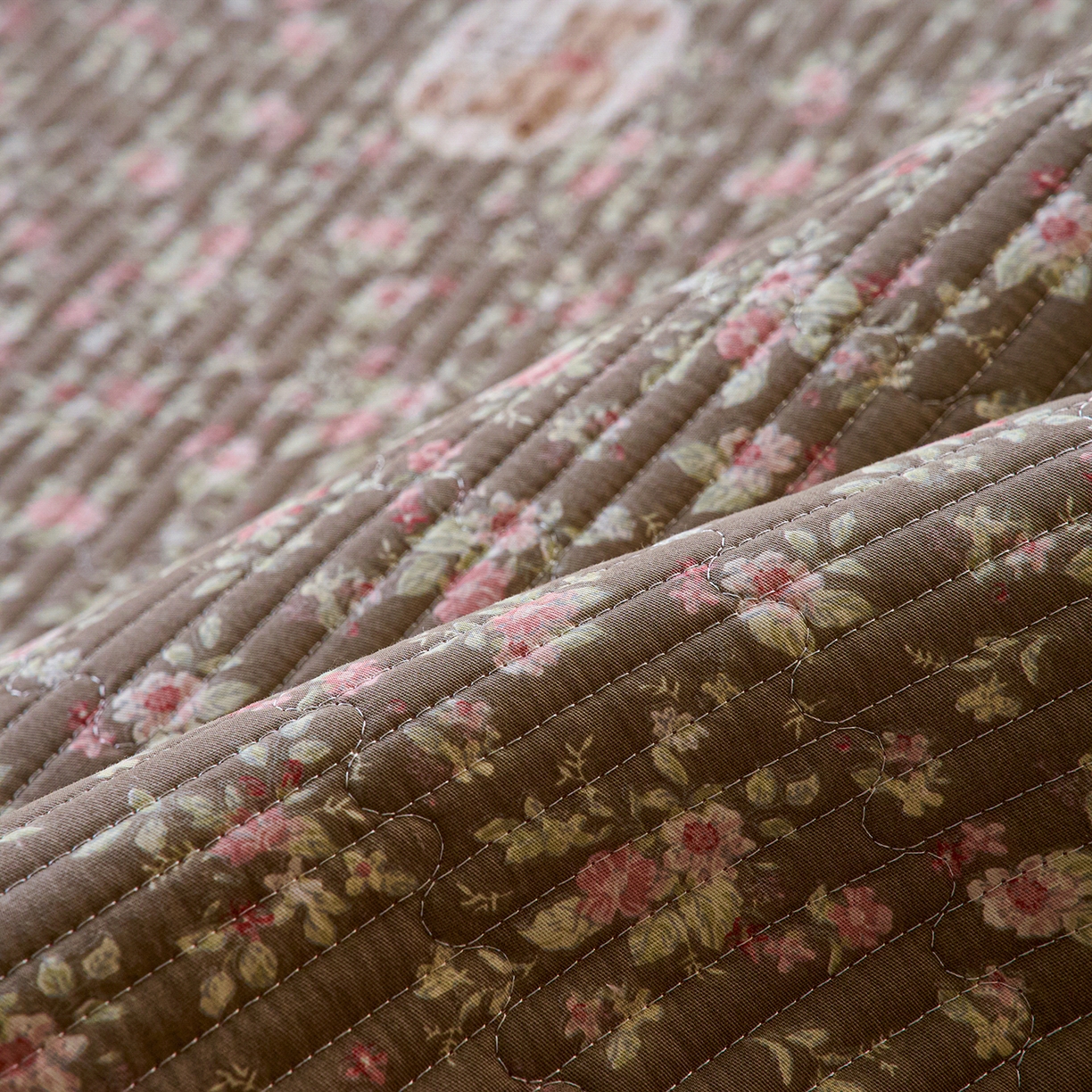 91家纺网 家纺一手货源 找家纺 小叮当家纺仓储工厂店 2025新款棉加绒床垫一面全棉一面牛奶绒床褥垫软床垫床盖四季通用 繁花小熊（A棉B绒）