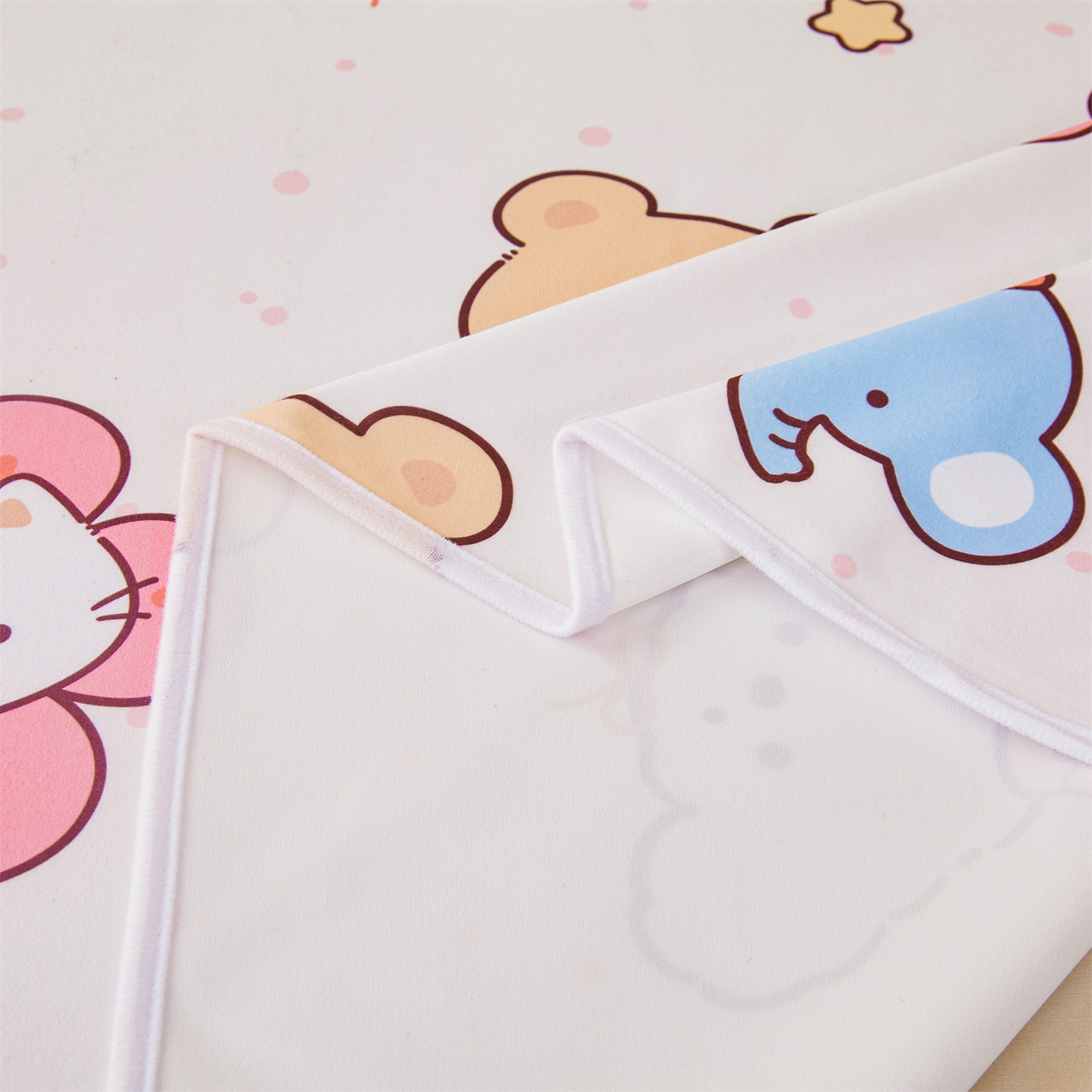 91家纺网 家纺一手货源 找家纺 雯豆家纺 2025新款防水隔尿垫子卡通成人床垫保护罩A类宝宝尿垫 防水隔尿垫-猫咪花花