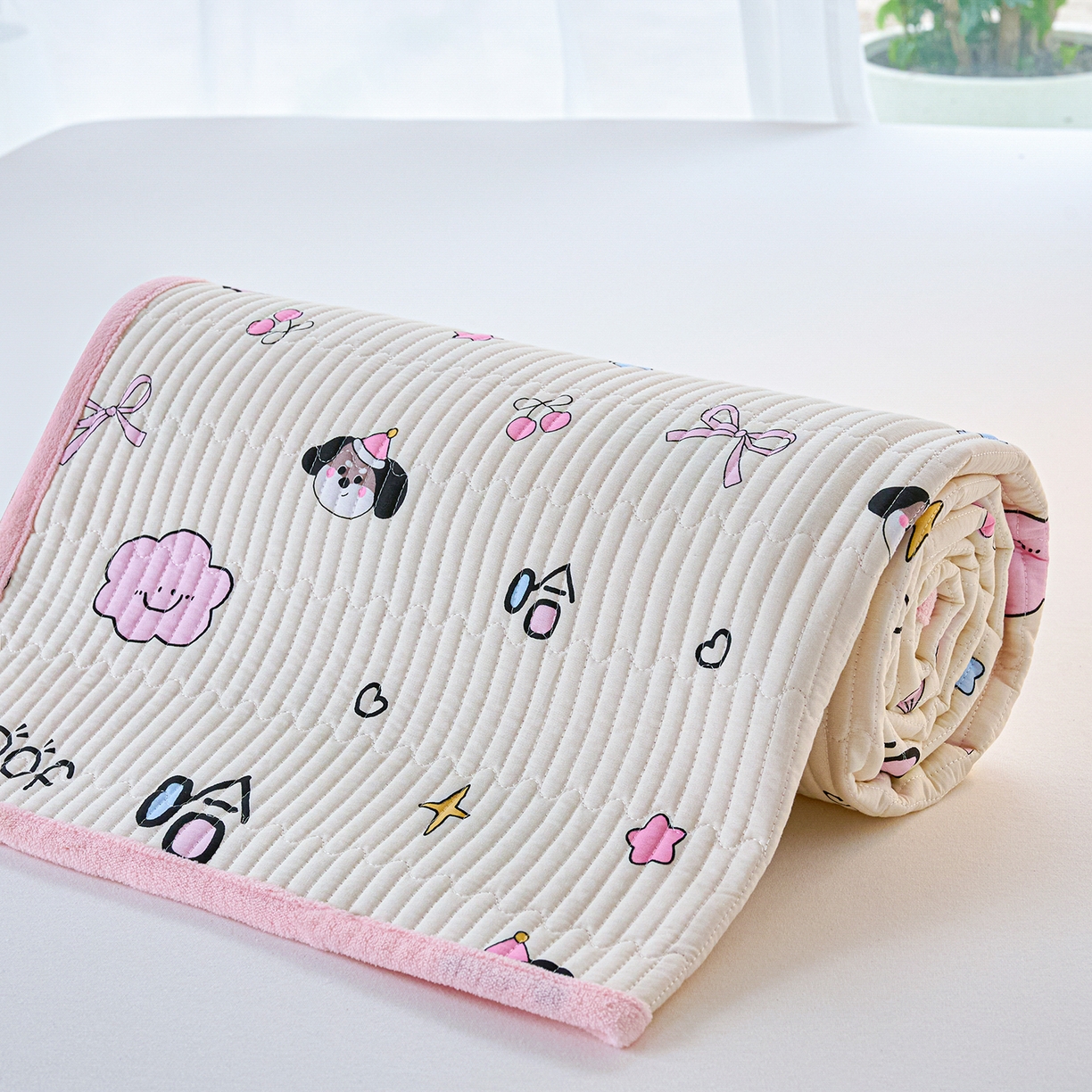 小叮当家纺仓储工厂店 2025新款棉加绒床垫一面全棉一面牛奶绒床褥垫软床垫床盖四季通用 哈哈狗(A棉B绒）