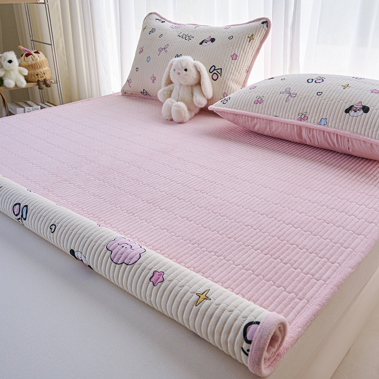 91家纺网 家纺一手货源 找家纺 小叮当家纺仓储工厂店 2025新款棉加绒床垫一面全棉一面牛奶绒床褥垫软床垫床盖四季通用 哈哈狗(A棉B绒）