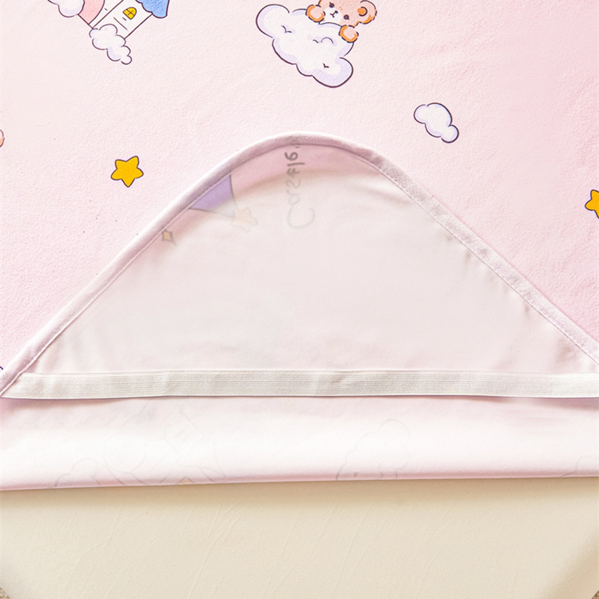 91家纺网 家纺一手货源 找家纺 雯豆家纺 2025新款防水隔尿垫子卡通成人床垫保护罩A类宝宝尿垫 防水隔尿垫-天使城堡